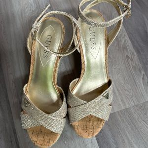 Guess Platform Sandals Women’s 7.5